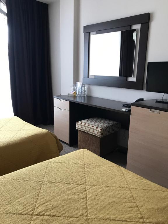 Hotel Kardinal Blagoevgrad Exteriör bild